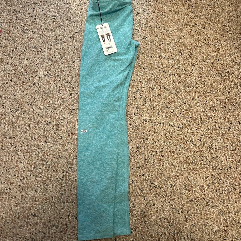 alo leggings